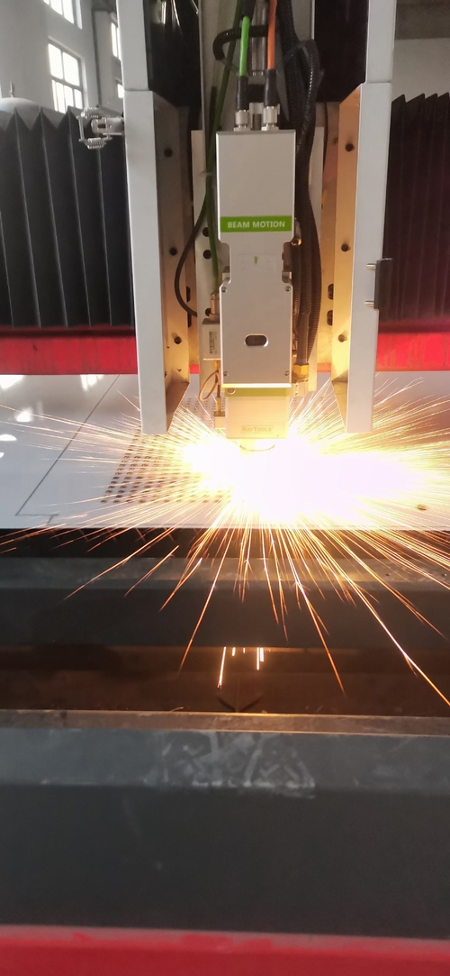 Berita perusahaan terbaru tentang Kemajuan Tercanggih dalam Teknologi Pemotongan Laser Serat