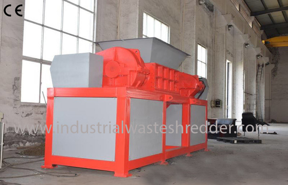 Harga yang bagus 2 Shaft Plastik Shredder Limbah Konsumsi Energi Rendah Untuk Pipa Drainase on line