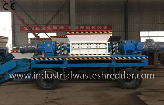 Harga yang bagus Mesin Shredder Limbah Industri Dua Shaft Kapasitas Kustom Untuk Pallet Kayu Limbah on line