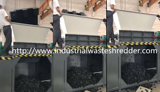 Harga yang bagus Peralatan Shredding Pallet Plastik Scrap Drive Hidraulik Kapasitas Disesuaikan on line