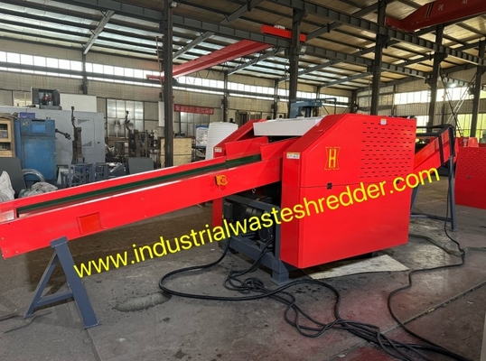 Harga yang bagus 1600F Plastic PE Film Cutting Machine CE High Efficiency Shredder Machine Untuk Film Elektromagnetik on line