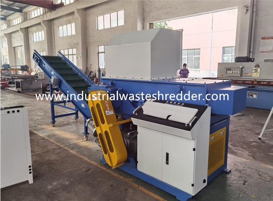 Harga yang bagus XR600 PP PE PipesSingle Shaft Shredder 30KW Kecepatan Putar 75RPM on line