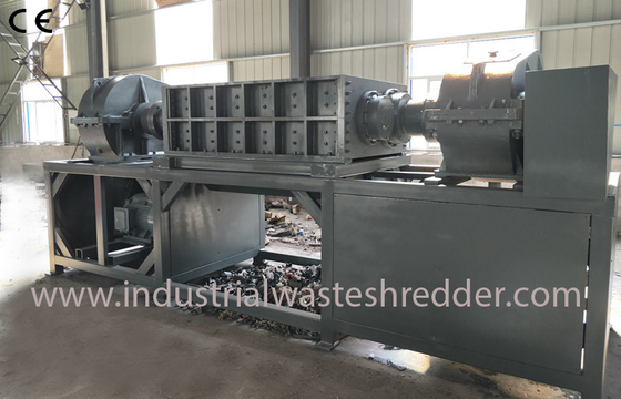 Harga yang bagus Industri Scrap Metal Shredder Kapasitas Yang Dapat Disesuaikan Dengan Sistem Pemisahan Magnetik on line