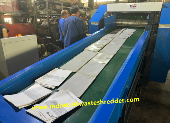 1600B Paper Book Waste Shredder Cardboard Carton Crusher Dengan Pisau Rotary Cutter yang Efisien