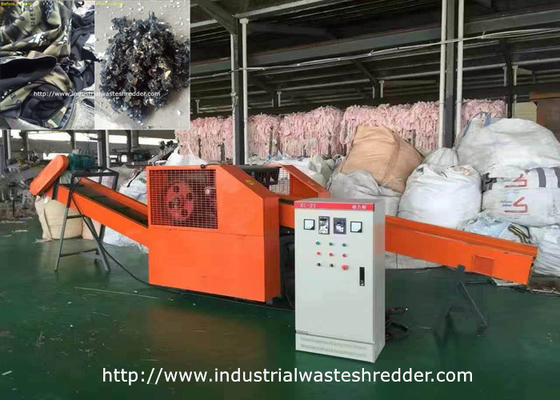Harga yang bagus Pakaian Seragam Industri Limbah Shredder Coat Celana Pakaian Jeans Mesin Pemotong on line